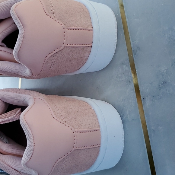 K swiss - Picture 3 of 8